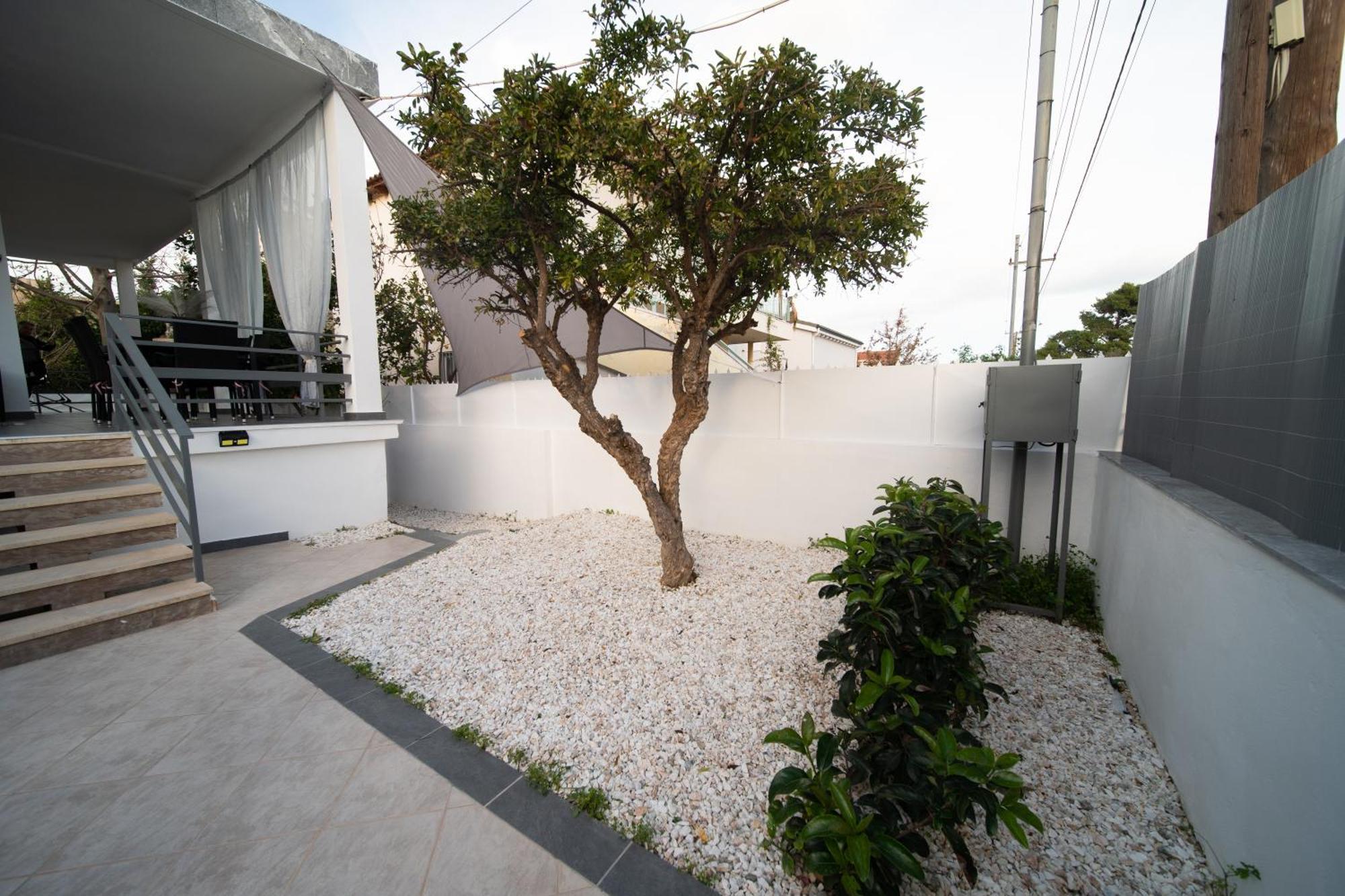 Seaside House In Nea Makri Villa Buitenkant foto
