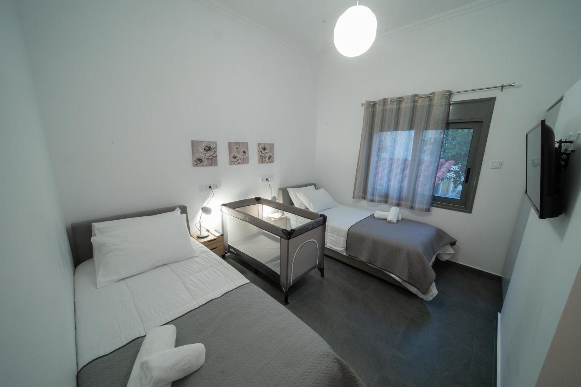 Seaside House In Nea Makri Villa Buitenkant foto